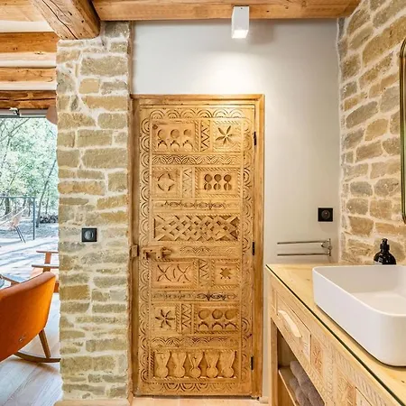 Bastide Provencale Et Ses Dependances A 5 Kms De La Villa *