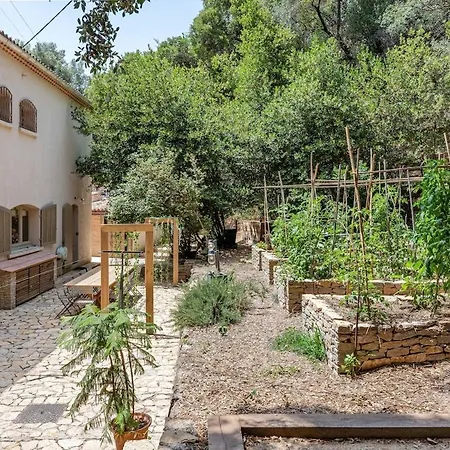 Bastide Provencale Et Ses Dependances A 5 Kms De La * Ceyreste